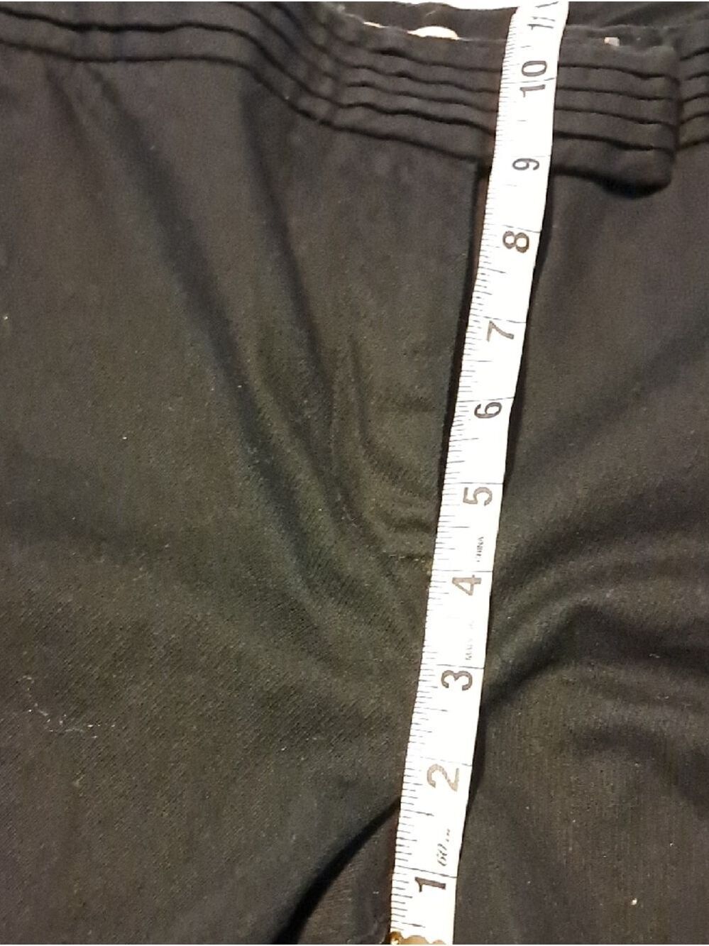Covington Petite Black Capri Pants Size 10P - Picture 12 of 14